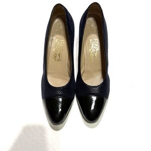 Salvatore Ferragamo Womens Suede Leather/Patent Pumps Heels Navy Blue Size 11